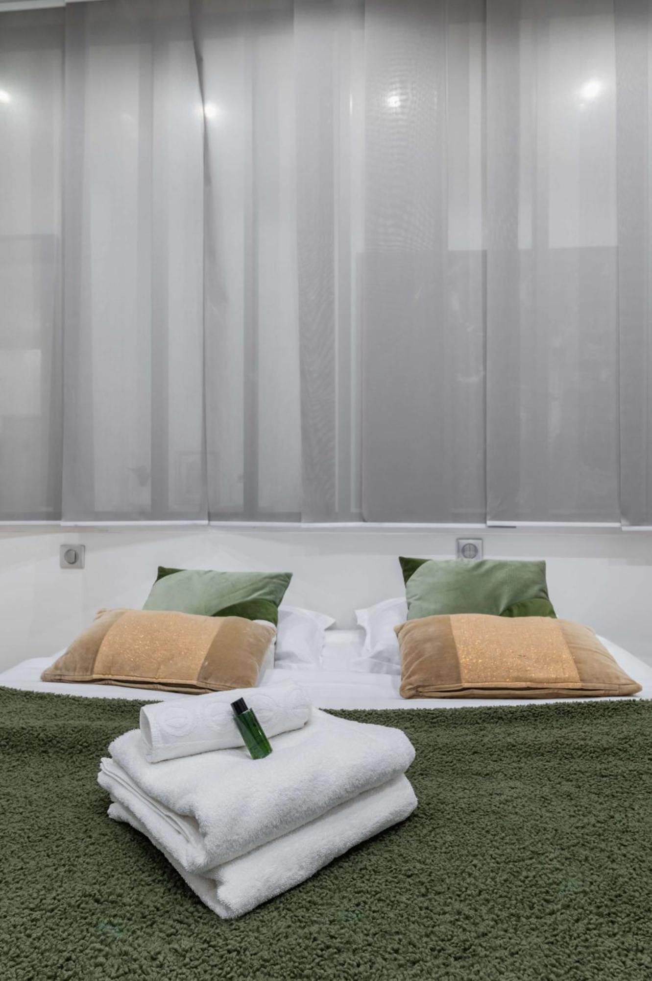 Appartement Lumineux Vaugirard A Paris 15 - 2P - Flat-Guest Buitenkant foto